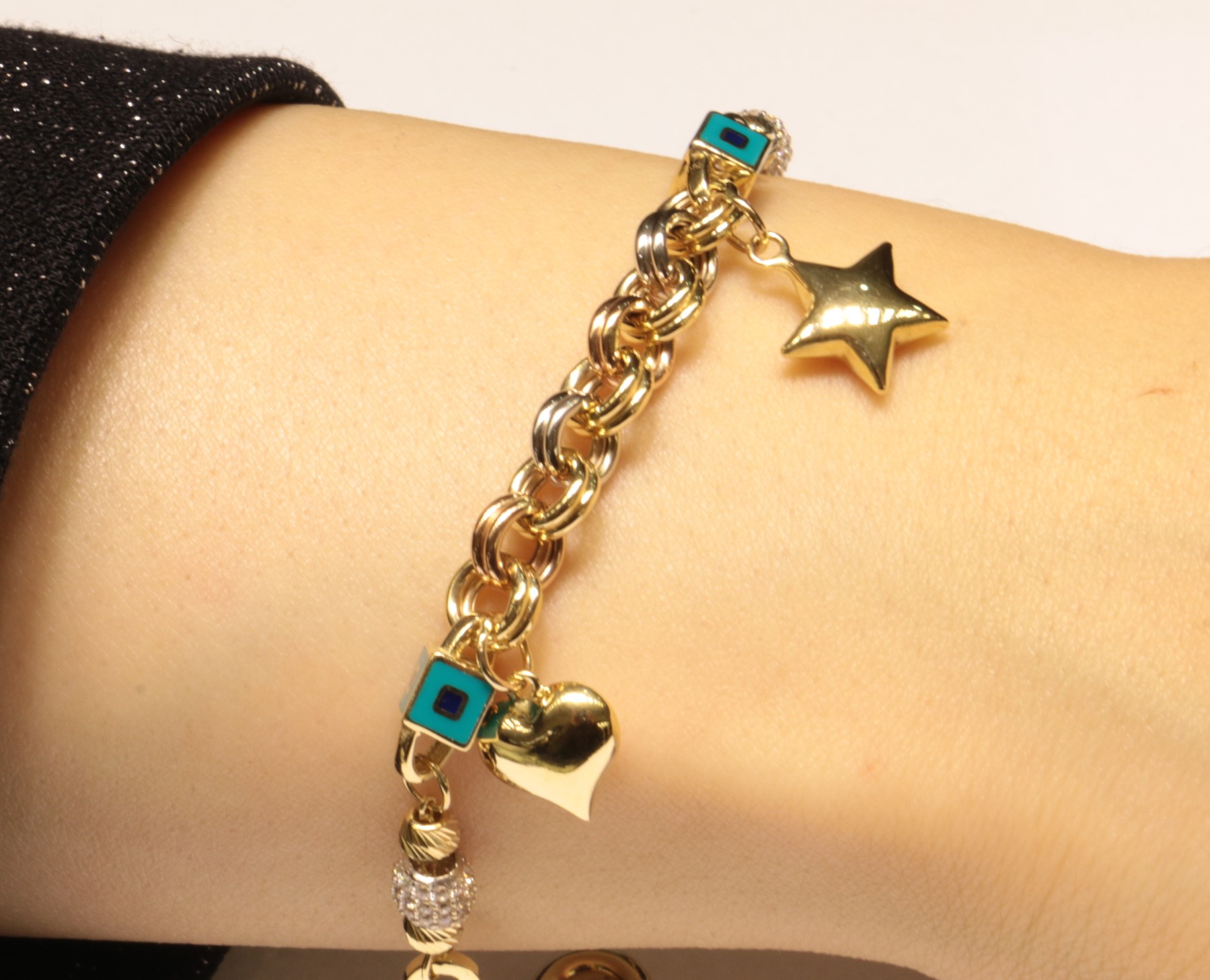 14 Ayar Altın Charm Model Bileklik