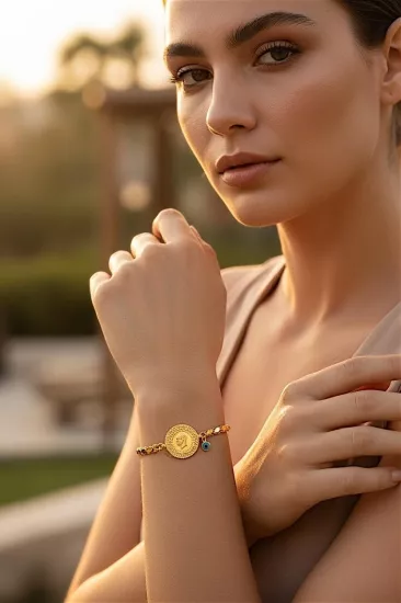 22 Ayar Çeyrek Altınlı Pullu Model Bileklik
