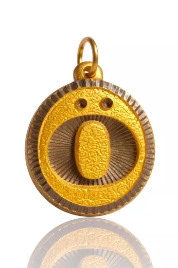 Altın Nostaljik Ö Harfi