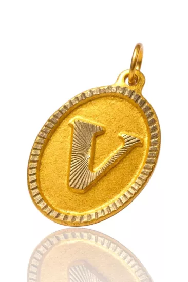 Altın Nostaljik V Harfi